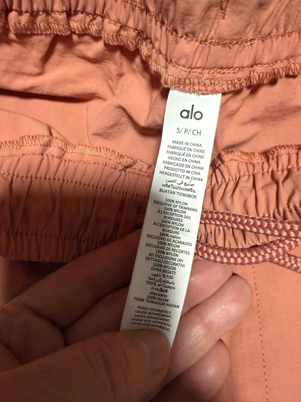 ALO Yoga Women's Alumni Shorts - Picture 4 of 7
